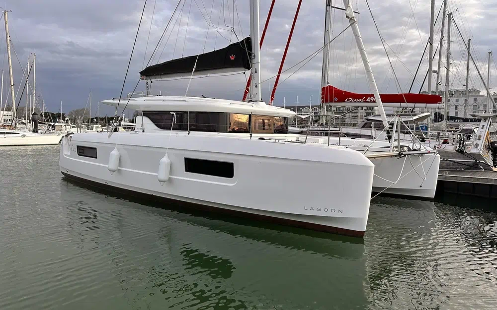 slider 10 Lagoon LAGOON 43