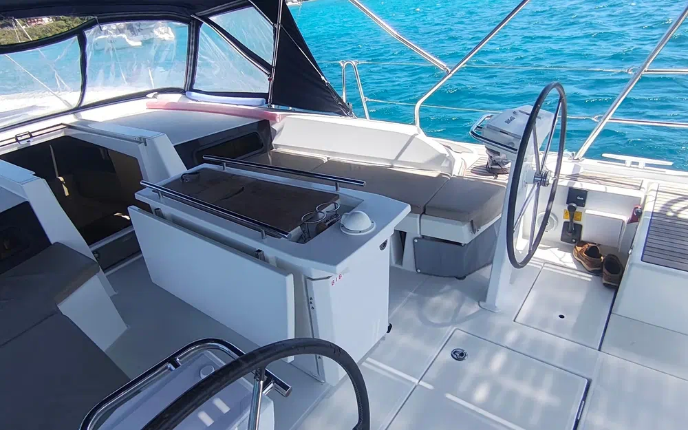 slider 9 Beneteau Oceanis 46.1