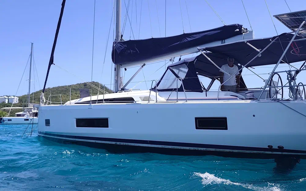 slider 1 Beneteau Oceanis 46.1