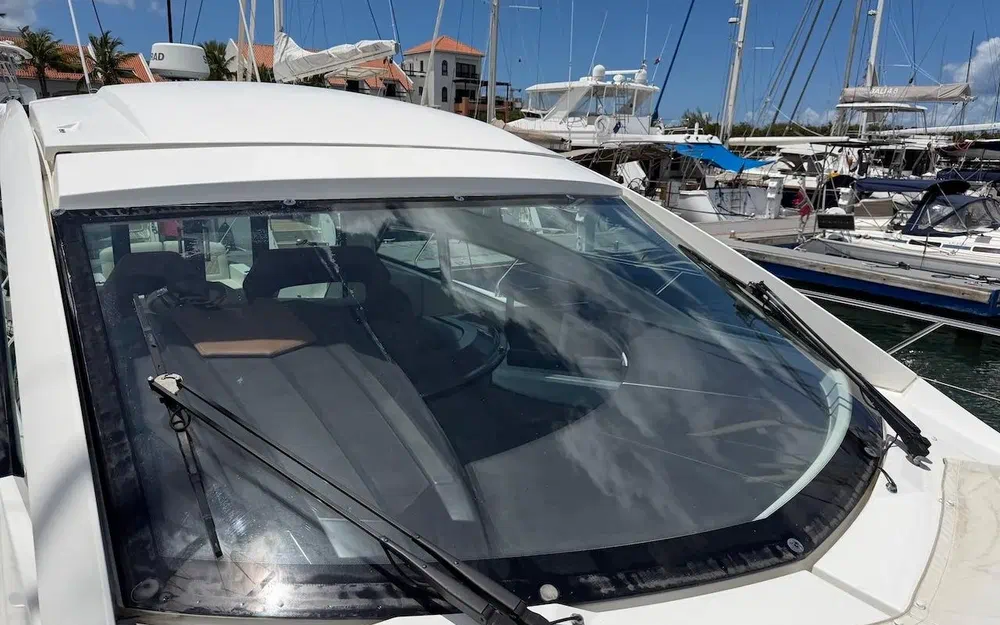 slider 26 Beneteau Gran Turismo 46