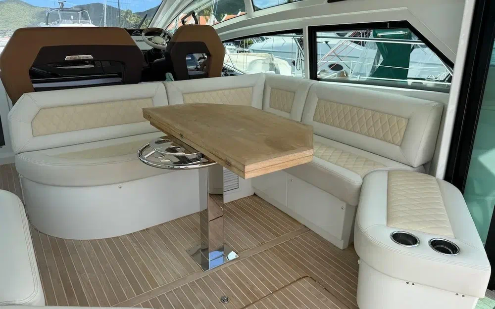 slider 36 Beneteau Gran Turismo 46