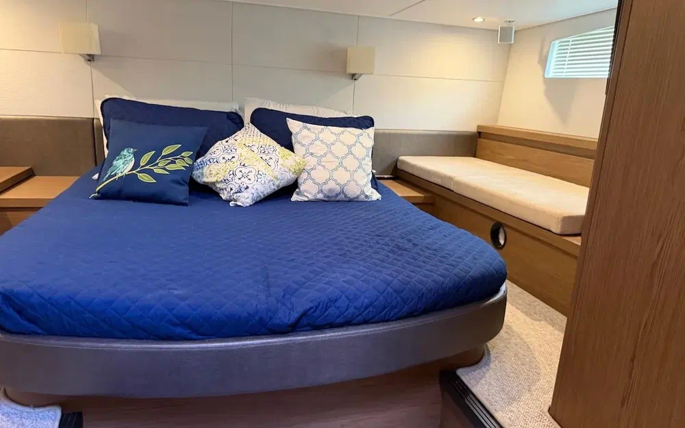 slider 69 Beneteau Gran Turismo 46
