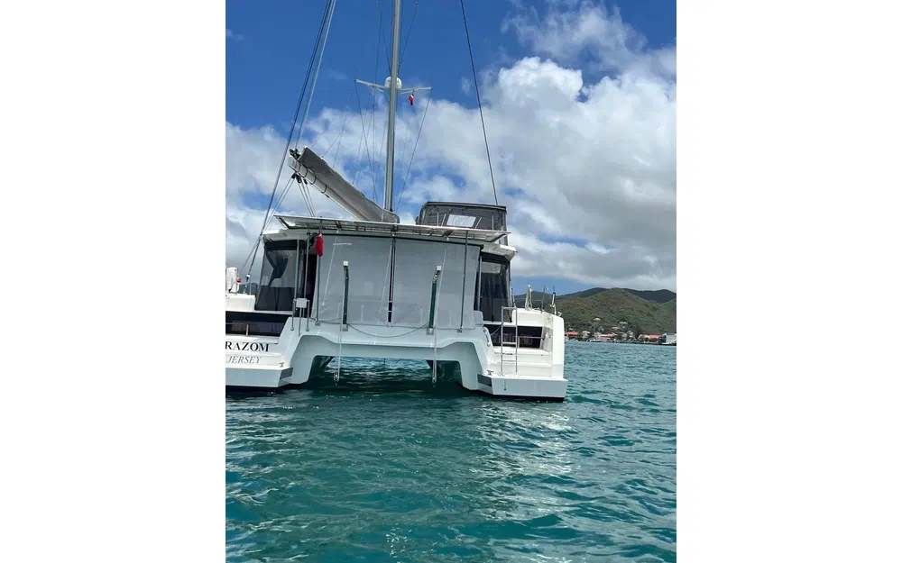 slider 4 Fountaine Pajot Astrea 42