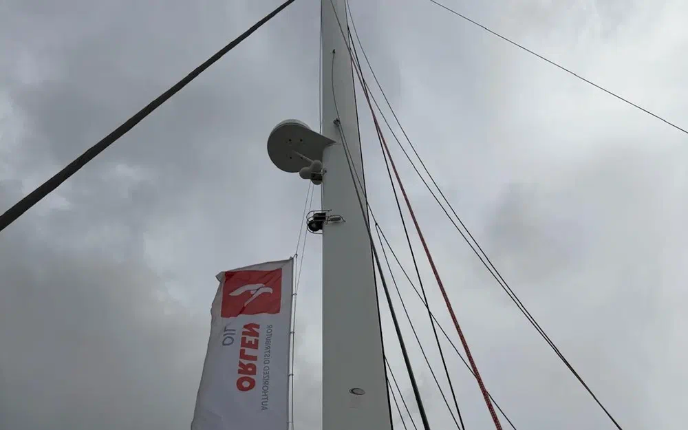 slider 9 Catana 582