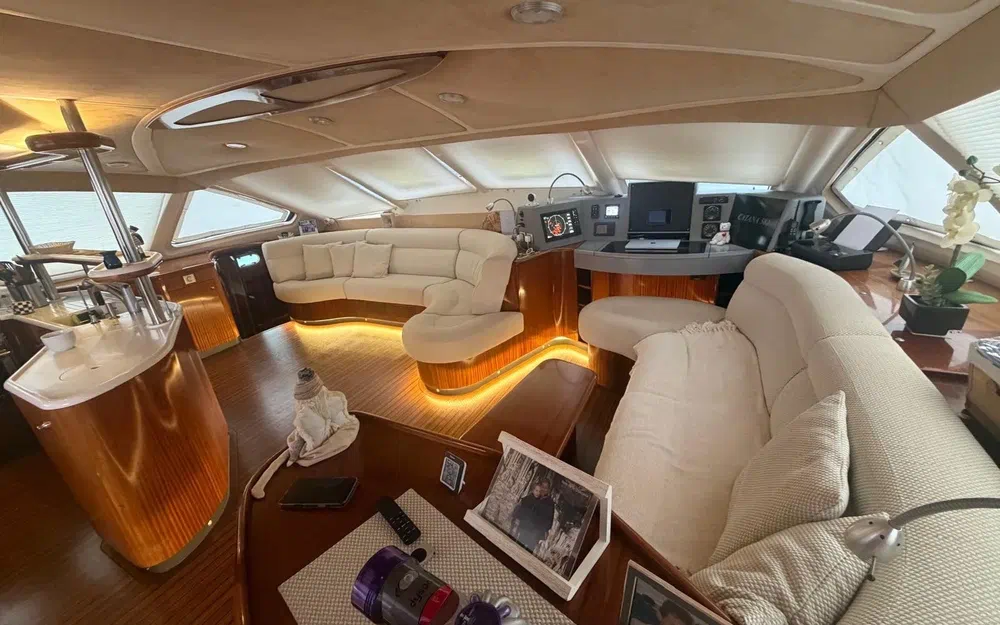 slider 22 Catana 582