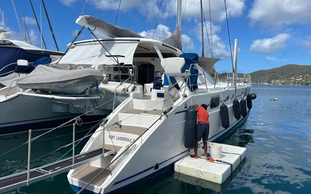 slider 4 Catana 582