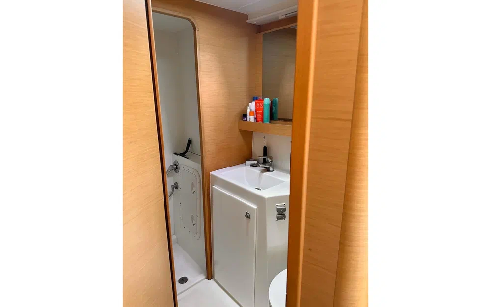 slider 139 Lagoon 42
