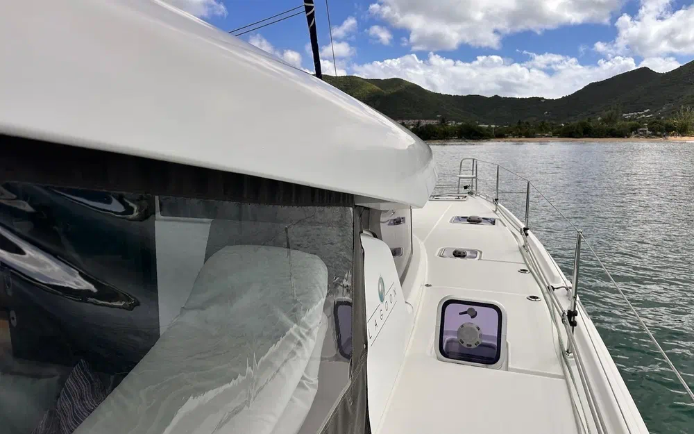 slider 14 Lagoon 42