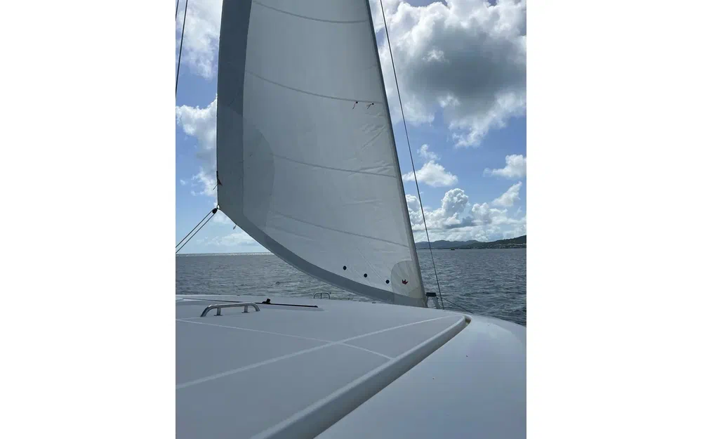 slider 170 Lagoon 42