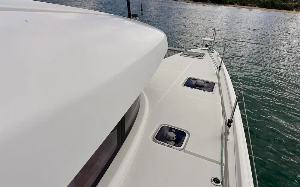 slider 19 Lagoon 42