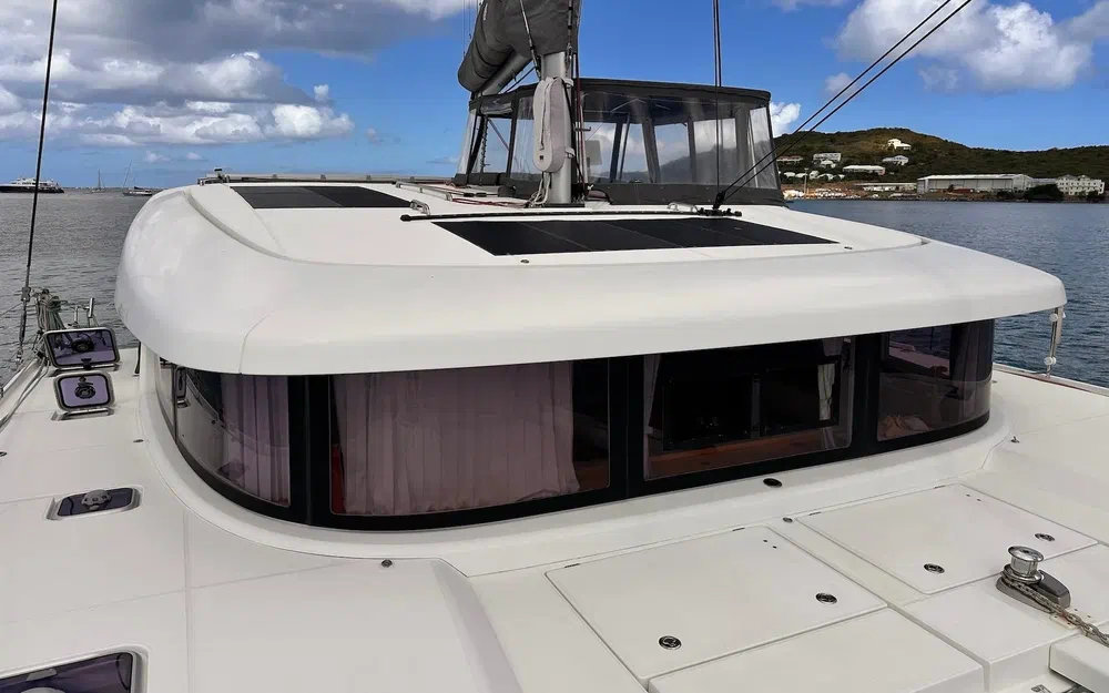 slider 32 Lagoon 42