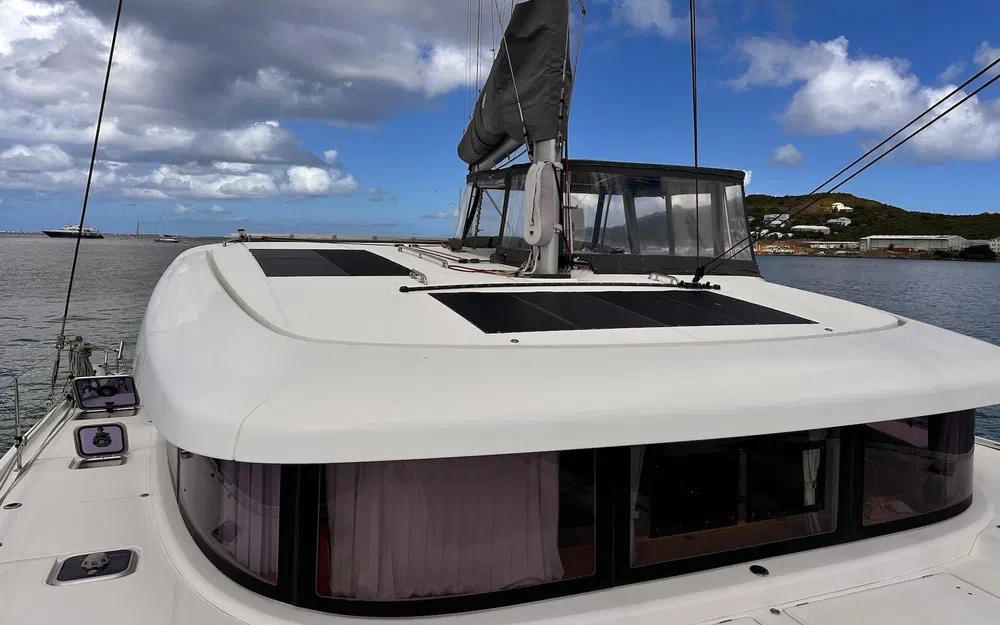slider 33 Lagoon 42