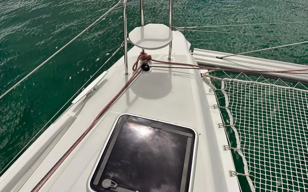 slider 44 Lagoon 42