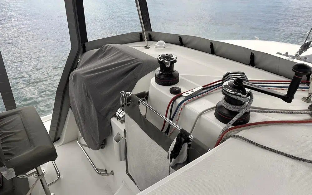 slider 61 Lagoon 42