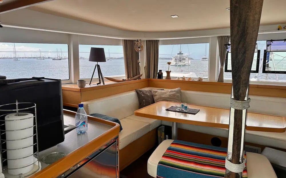 slider 75 Lagoon 42