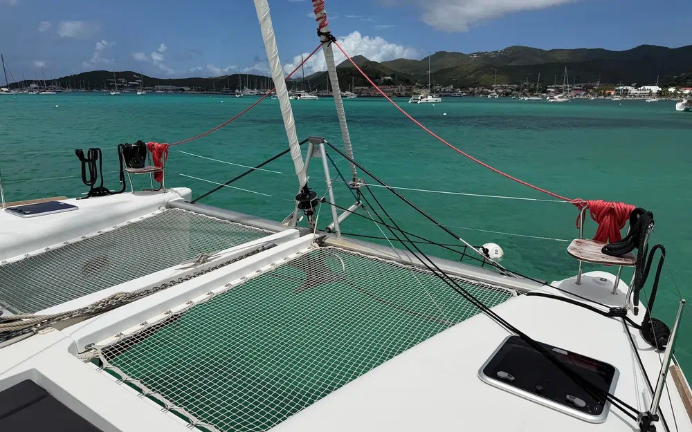 slider 19 Lagoon 450 Sport Top