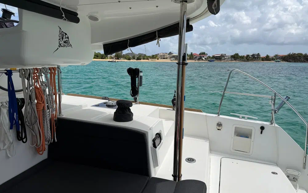 slider 68 Lagoon 450 Sport Top