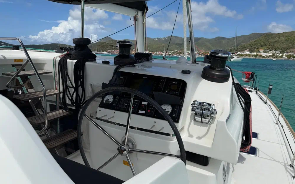 slider 70 Lagoon 450 Sport Top