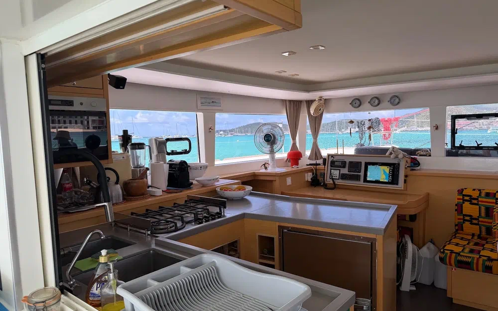 slider 90 Lagoon 450 Sport Top