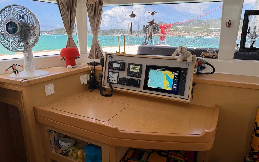 slider 98 Lagoon 450 Sport Top