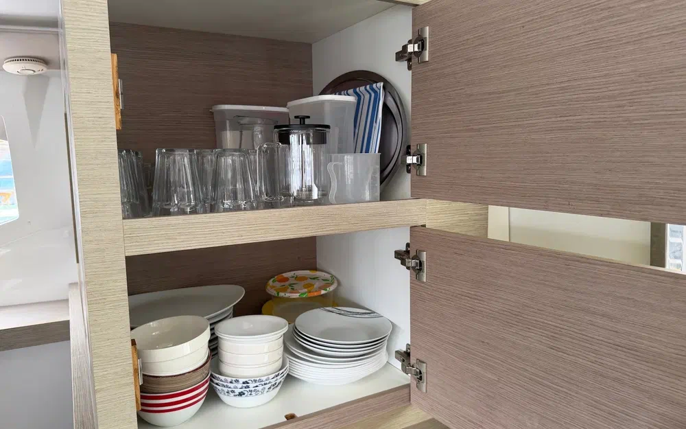 slider 58 Fountaine Pajot Astrea 42