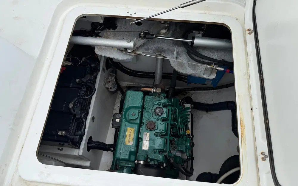 slider 67 Fountaine Pajot Astrea 42