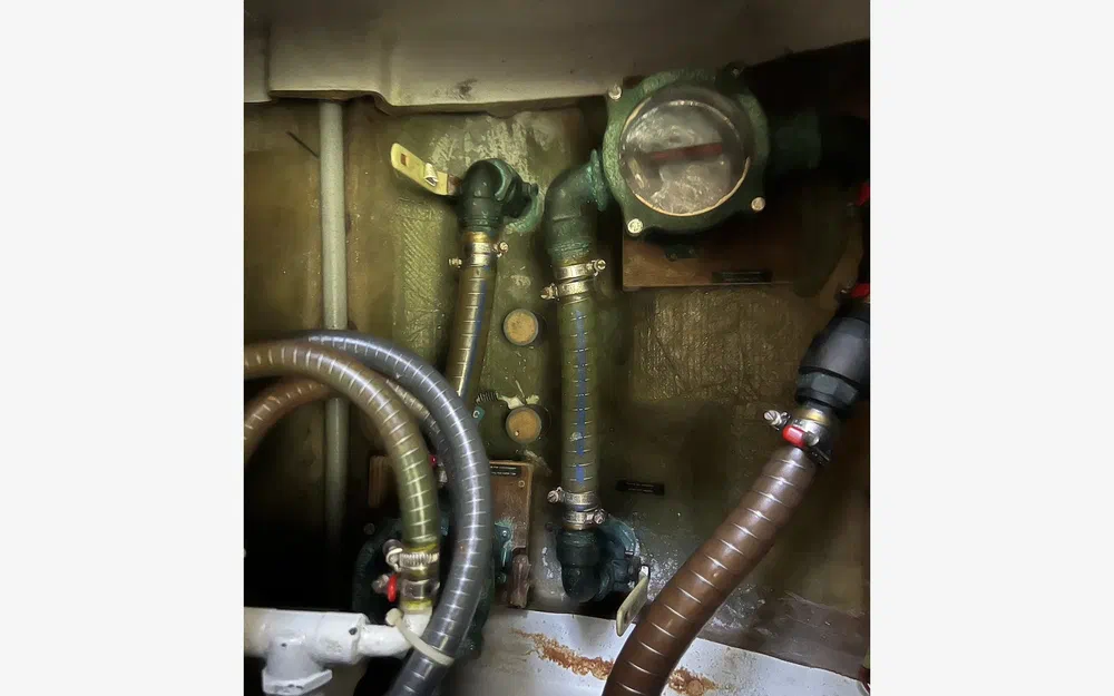 slider 39 Lagoon 46
