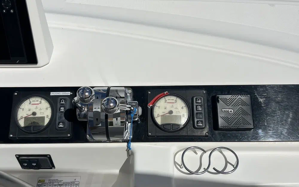 slider 7 Lagoon 46