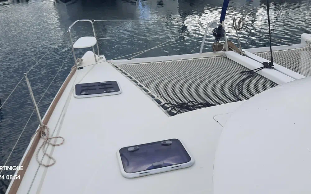 slider 6 Lagoon 380