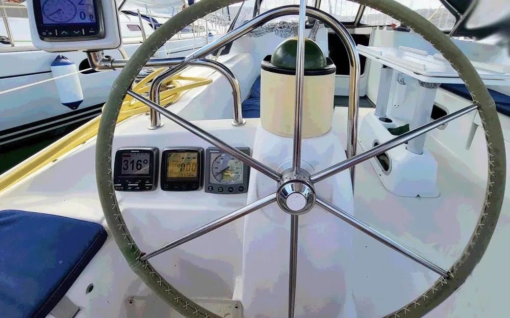 slider 11 Jeanneau Sun Odyssey 40