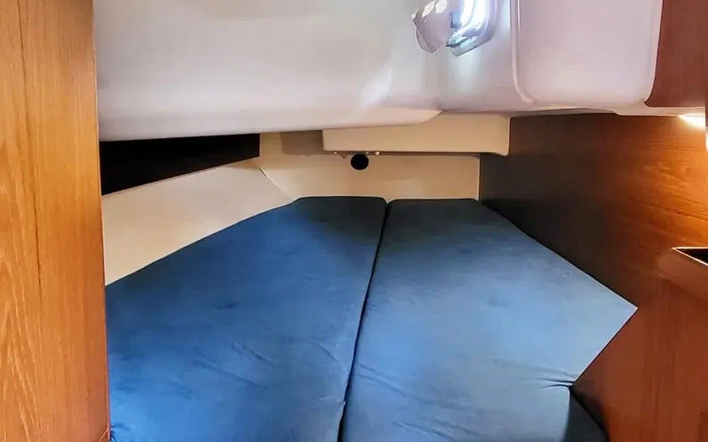 slider 24 Jeanneau Sun Odyssey 40