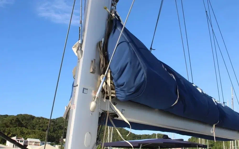slider 11 Fountaine Pajot Saba 50