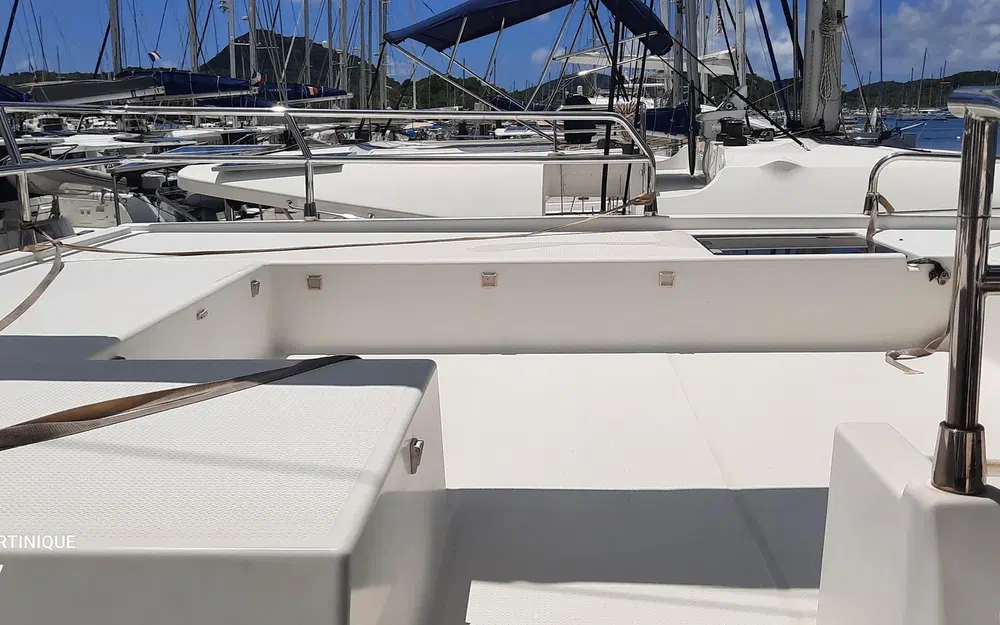 slider 20 Fountaine Pajot Saba 50