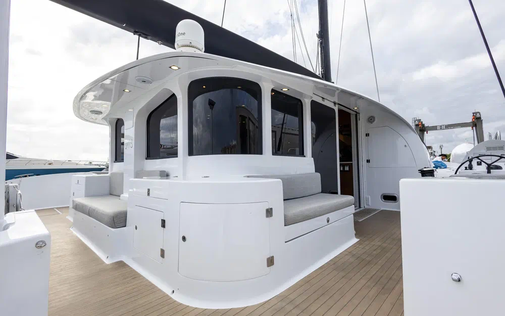 slider 20 Tag Yachting Tag 60