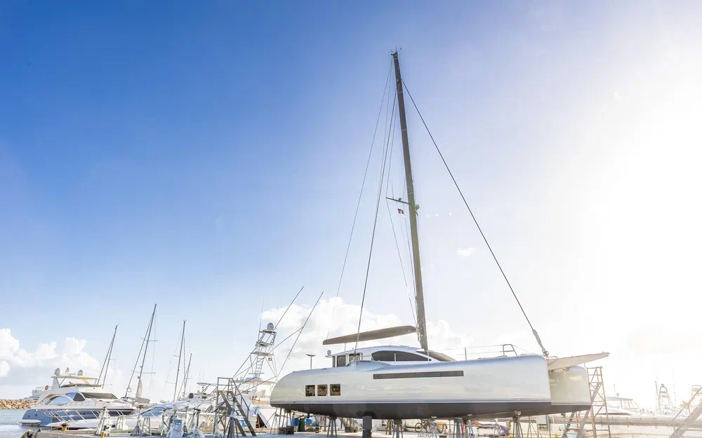 slider 2 Tag Yachting Tag 60