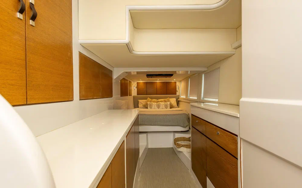 slider 38 Tag Yachting Tag 60