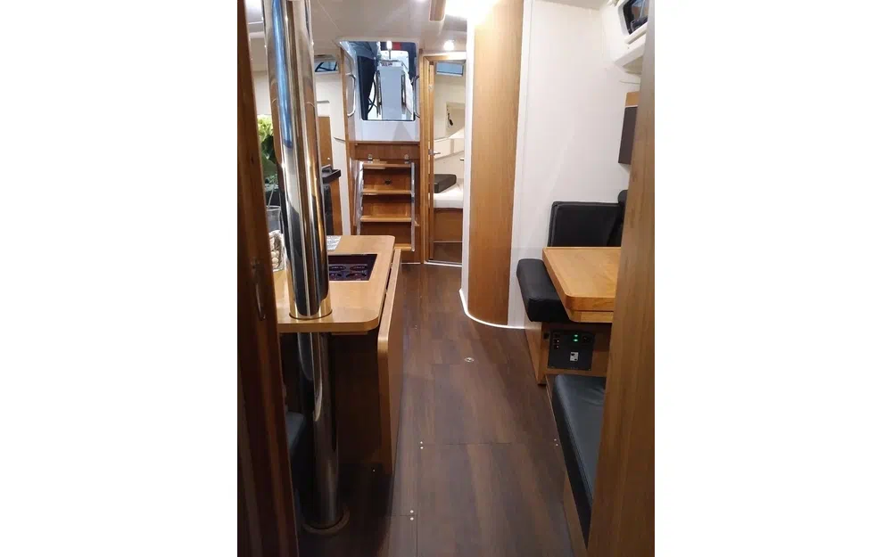 slider 12 Hanse 415