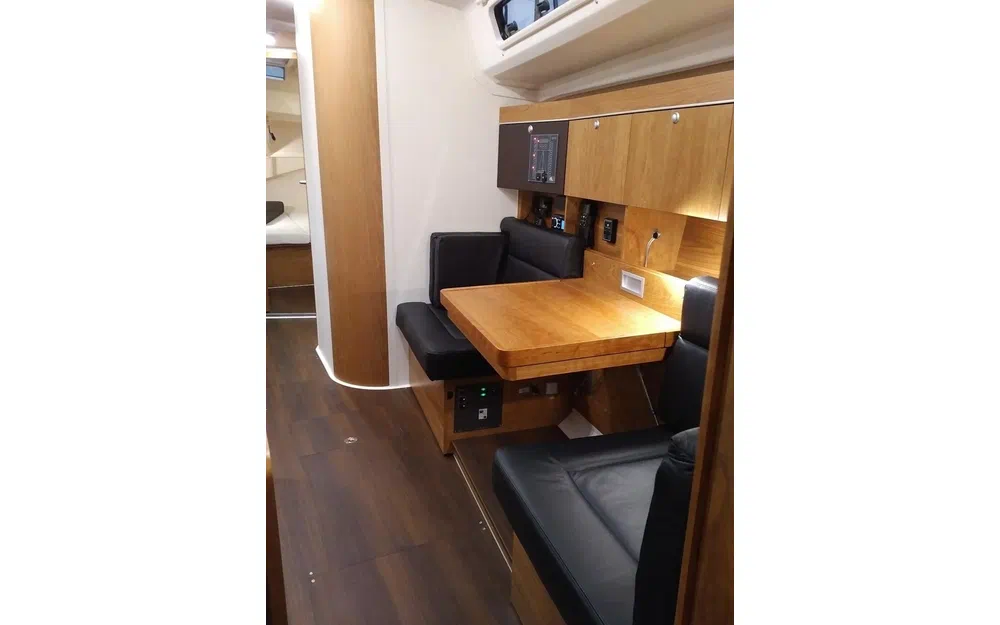 slider 15 Hanse 415