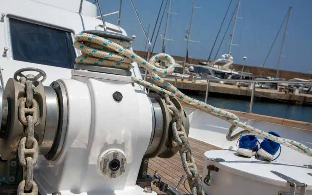 slider 15 Benetti 33