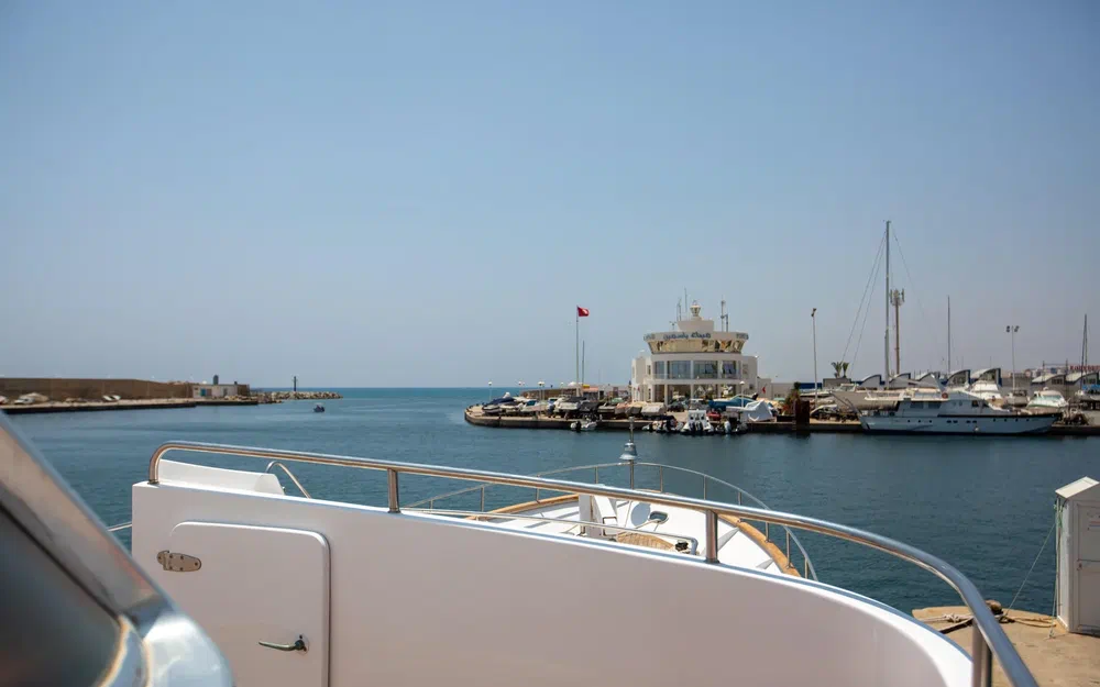 slider 18 Benetti 33