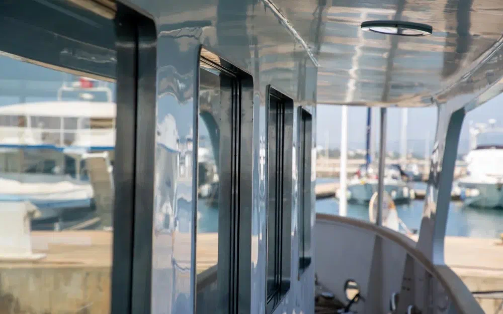slider 24 Benetti 33