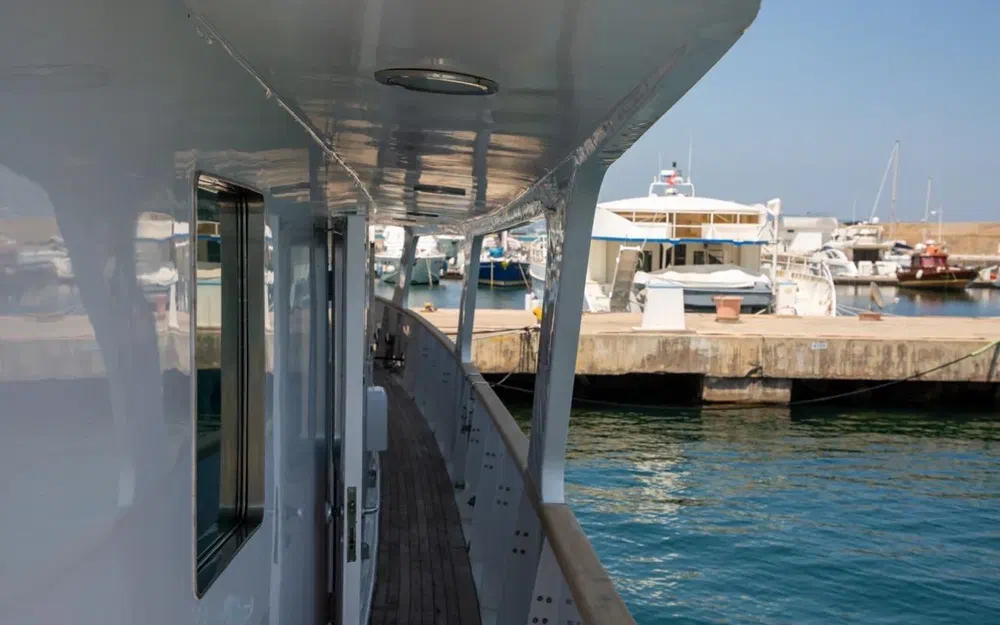 slider 25 Benetti 33