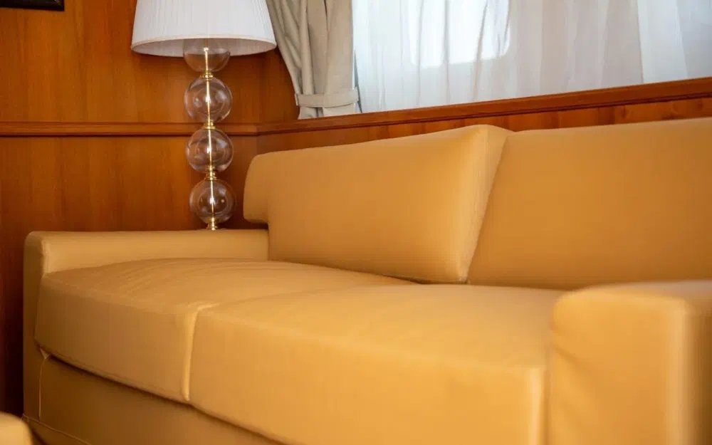 slider 61 Benetti 33