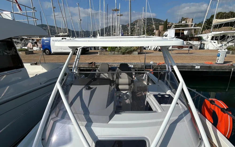 slider 14 Jeanneau Cap Camarat 9.0 WA