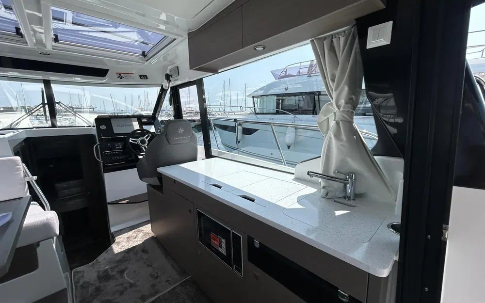 slider 11 Jeanneau Merry Fisher 1095