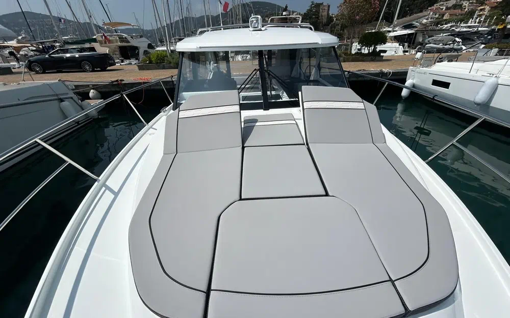 slider 5 Jeanneau Merry Fisher 1095