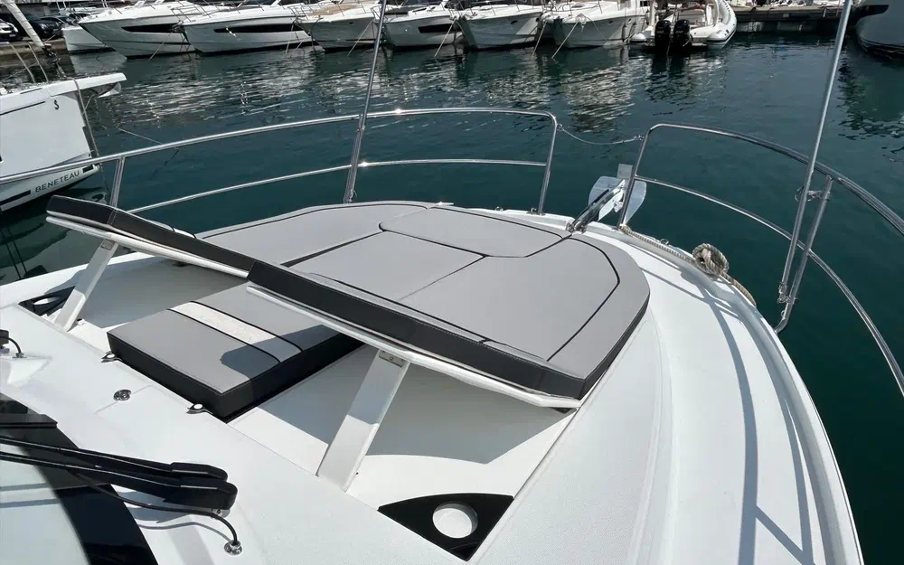 slider 6 Jeanneau Merry Fisher 1095