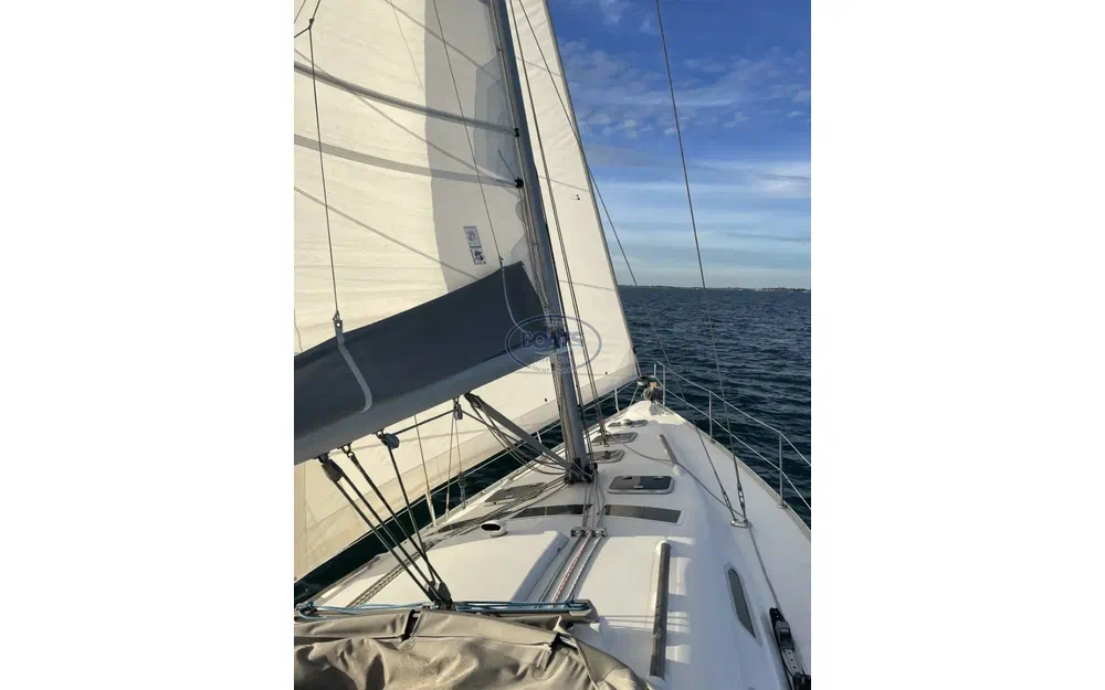 slider 5 Beneteau Oceanis 393