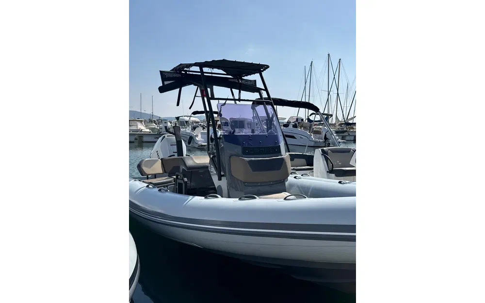 slider 0 Grand Drive Line D600 Lux
