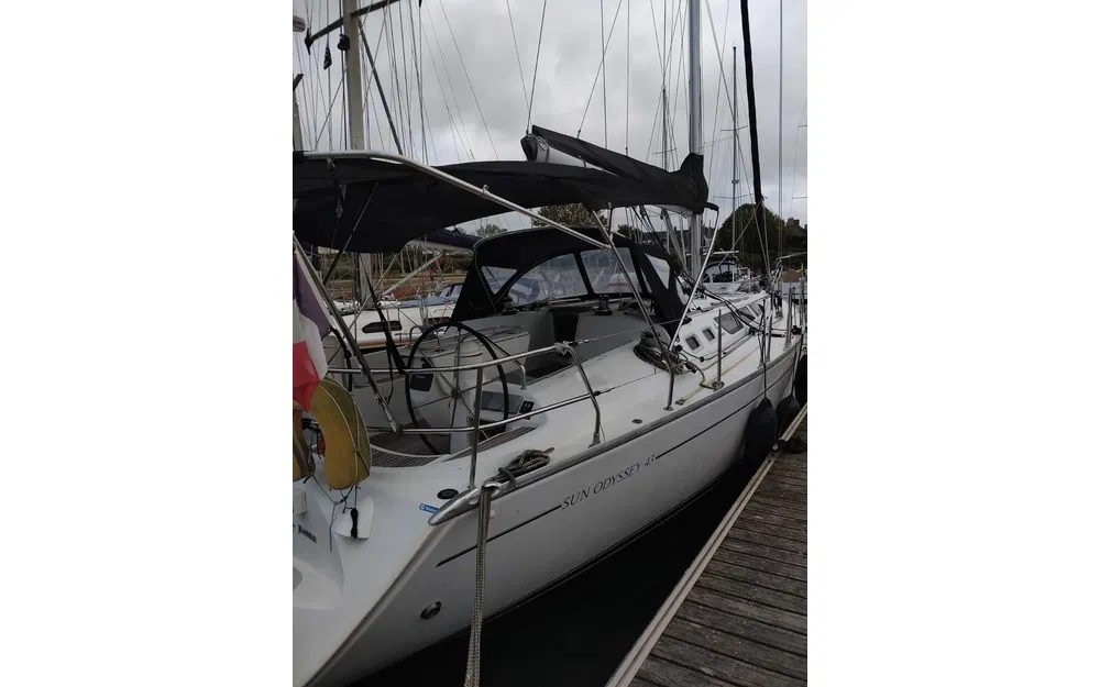 slider 0 Jeanneau Sun Odyssey 43